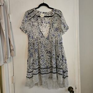 Maeve Flowy Blue And White Floral Swimsuit Cover Up Dress Size 4